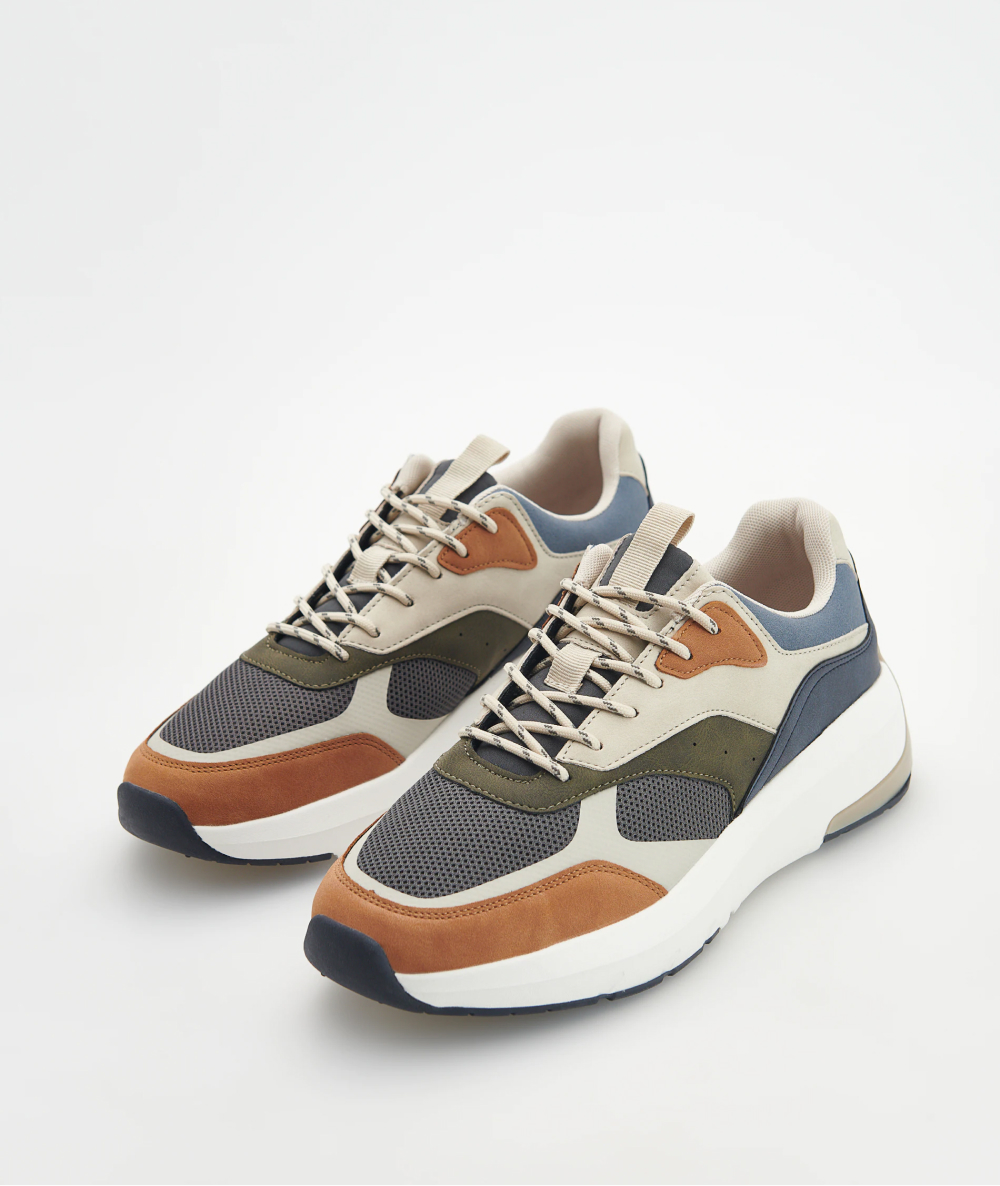 Colored Sneakers in suede - Image 2